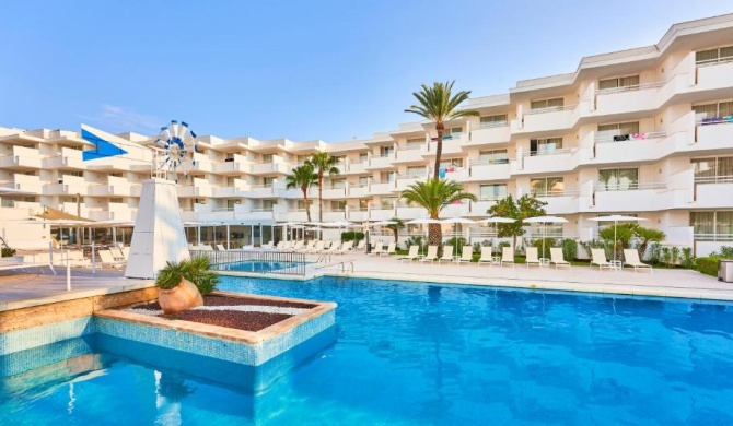 Globales Cala Bona Suites