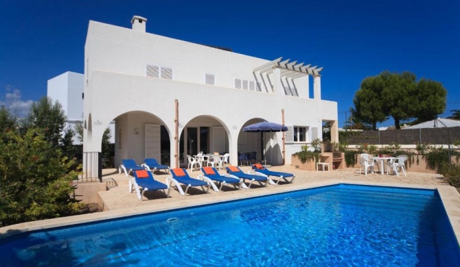 Cala d'Or Villa Sleeps 6 Pool WiFi