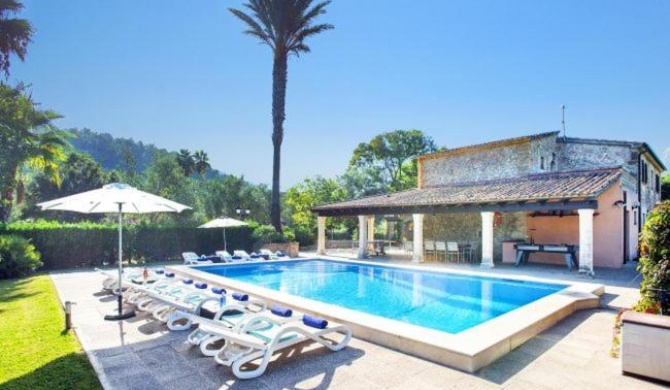 Villa in Cala San Vicente Sleeps 12 includes Swimming pool Air Con and WiFi