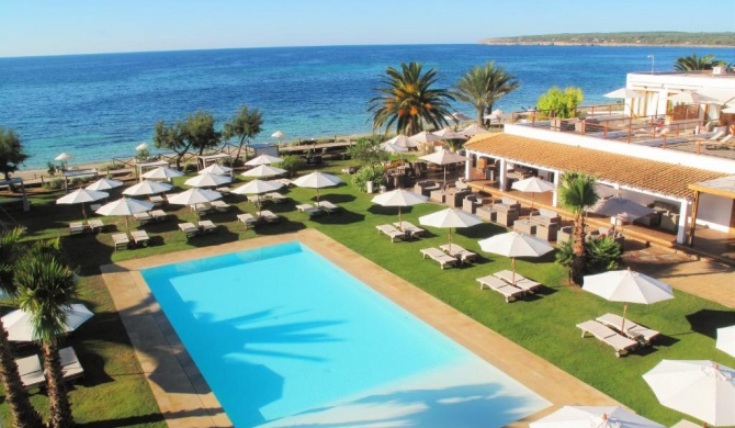 Gecko Hotel & Beach Club, a Small Luxury Hotel of the World