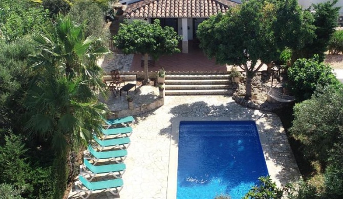 Villa para 6 con piscina privada.