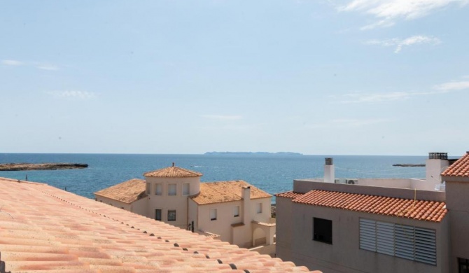 Duplex con vistas al mar en Colonia Sant Jordi