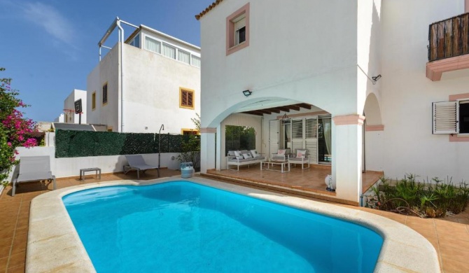 Villa Puig den Valls close to Ibiza city center