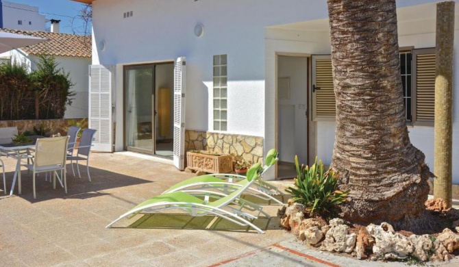 Nice home in Palma de Mallorca with 3 Bedrooms and WiFi