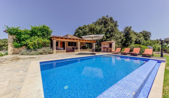 Pollenca Villa Sleeps 4 Pool Air Con WiFi T400605