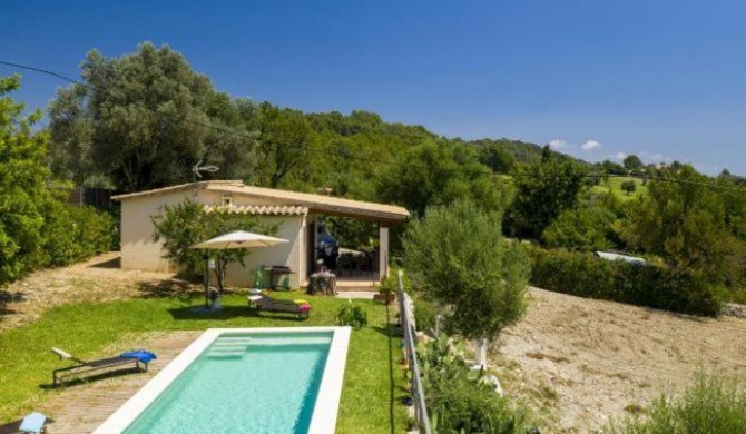 Villa in Pollenca Sleeps 4 with Pool Air Con and WiFi