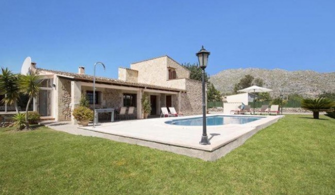 Villa in Pollenca Sleeps 6 includes Swimming pool Air Con and WiFi 6