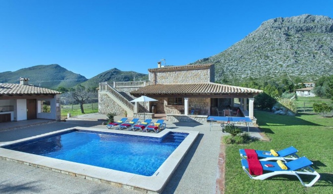 Villa Boquer Walking Distance to the Beach