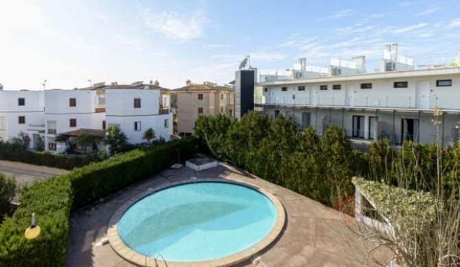 Port de Pollenca Apartment Sleeps 4 with Pool and WiFi