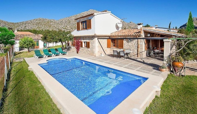 Port de Pollenca Villa Sleeps 6 Pool Air Con WiFi