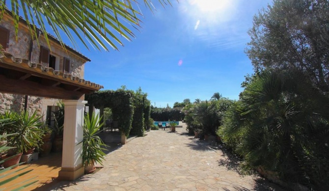 Port de Pollenca Villa Sleeps 6 Pool WiFi