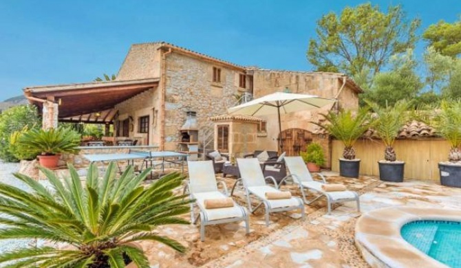 Port de Pollenca Villa Sleeps 6 Pool WiFi T251872