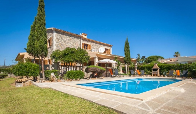 Port de Pollenca Villa Sleeps 8 Pool WiFi