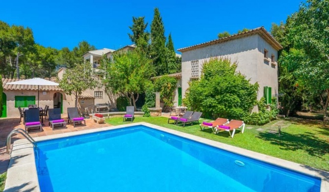 Port de Pollenca Villa Sleeps 8 Pool WiFi