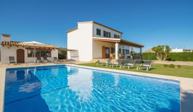 Port de Pollenca Villa Sleeps 8 Pool WiFi