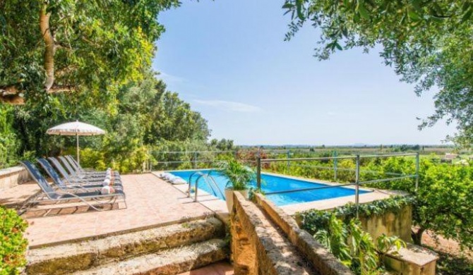 sa Pobla Holiday Home Sleeps 6 with Pool