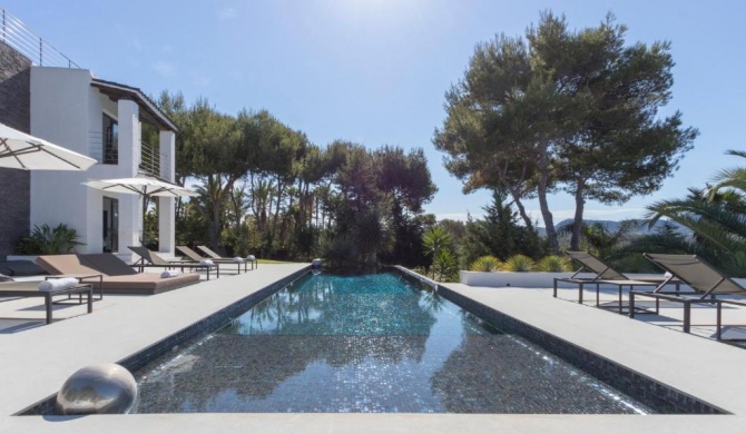 The Perfect Luxury Villa close to the Beach, Ibiza Villa 1044