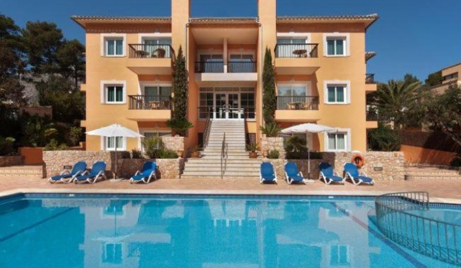 Sant Vicent de sa Cala Apartment Sleeps 6 with Pool and WiFi