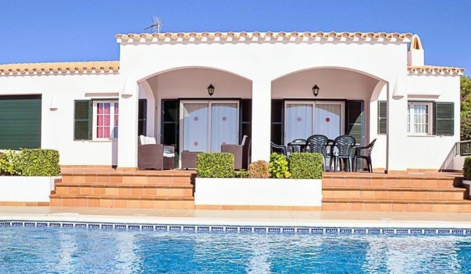 Binibequer Vell Villa Sleeps 6 with Pool and Air Con